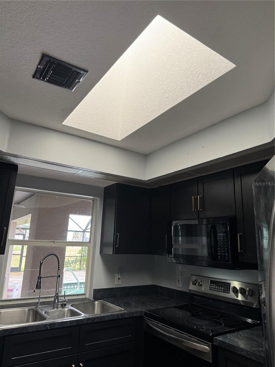 294 ROTONDA CIR, ROTONDA WEST, FL, 33947