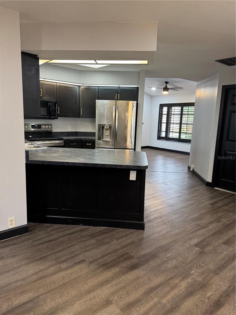 294 ROTONDA CIR, ROTONDA WEST, FL, 33947