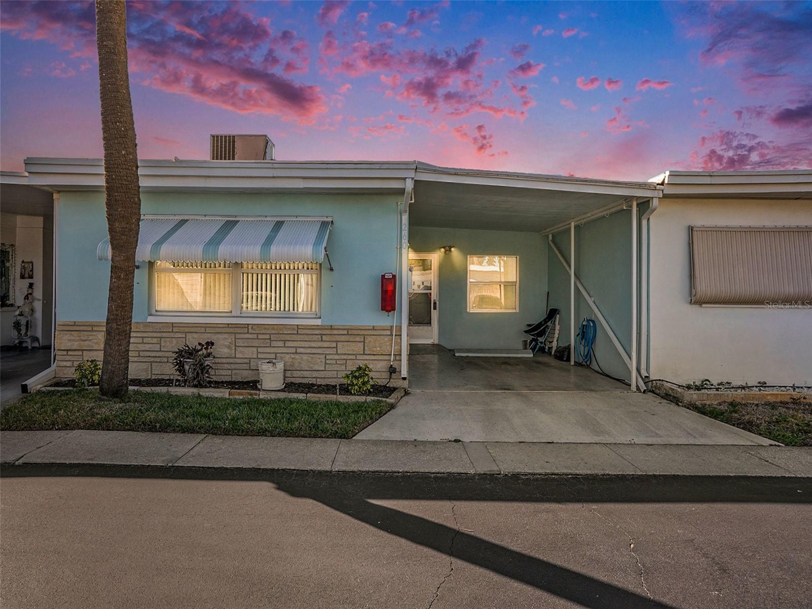250 ROSERY RD NW #260, LARGO, FL, 33770