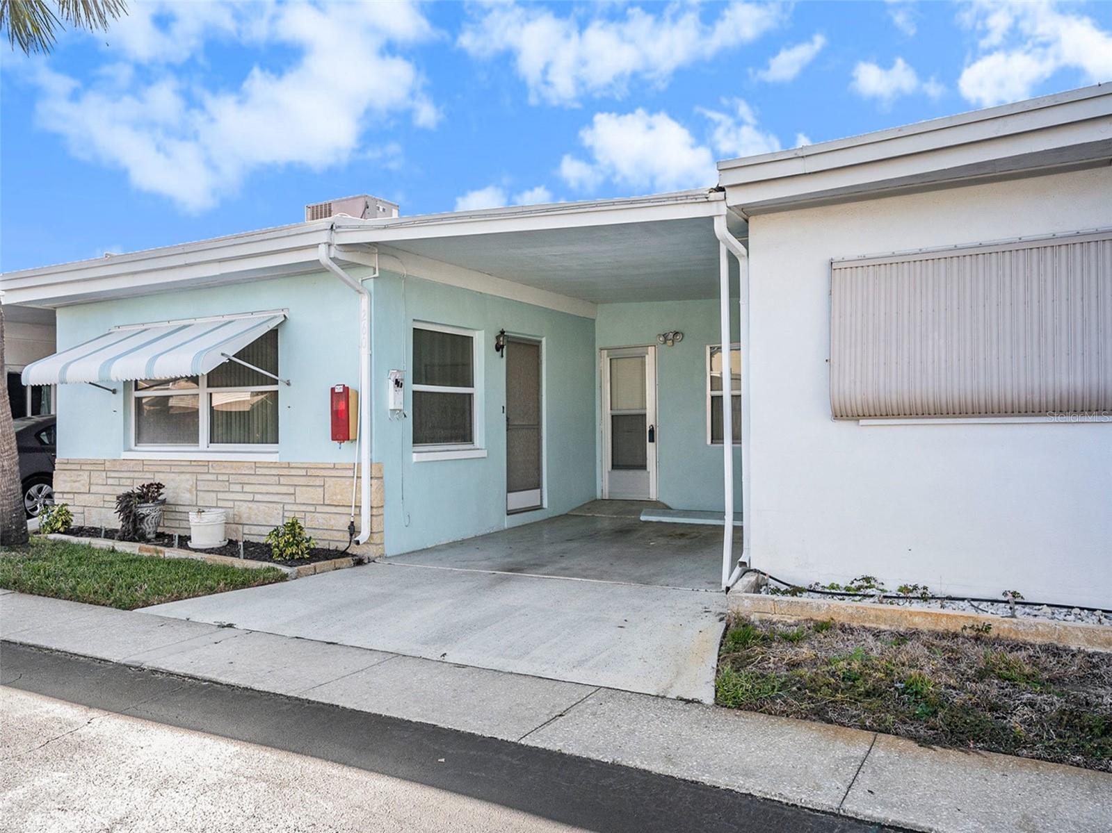 250 ROSERY RD NW #260, LARGO, FL, 33770
