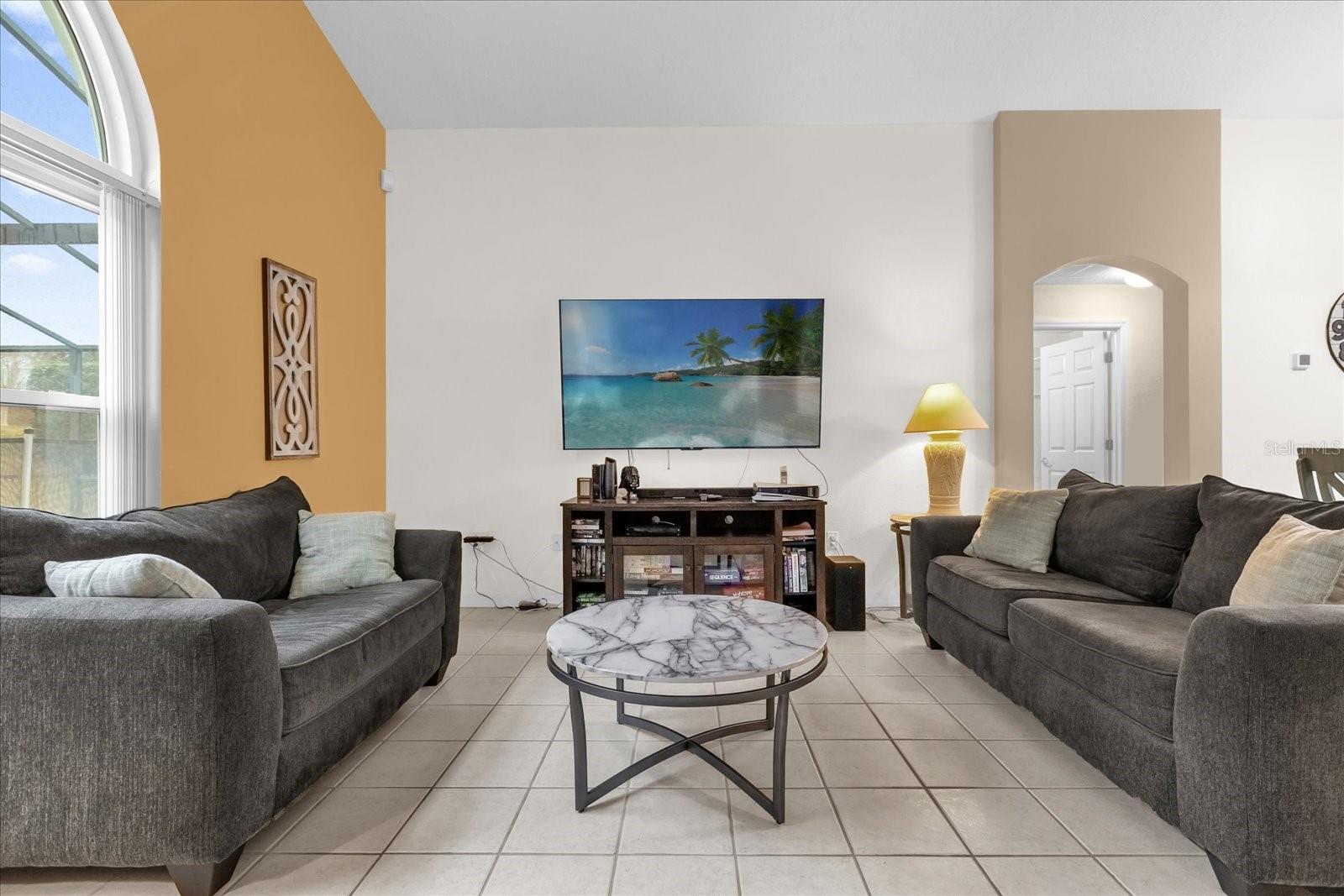 1037 BALMORAL DR, DAVENPORT, FL, 33896
