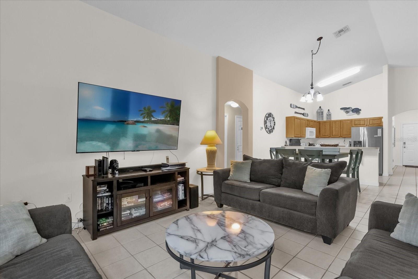 1037 BALMORAL DR, DAVENPORT, FL, 33896