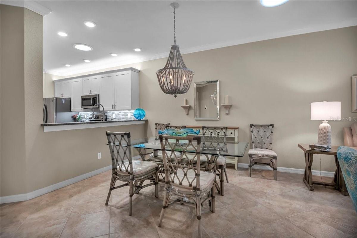 2084 BATELLO DR, VENICE, FL, 34292