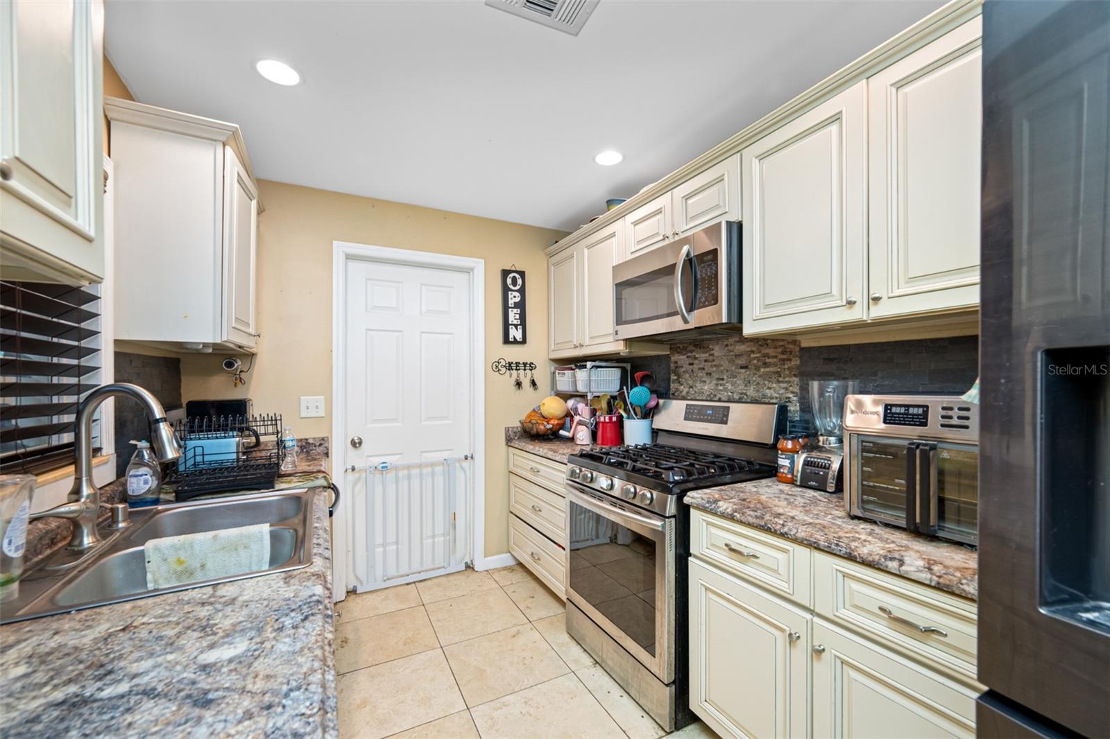 8296 15TH WAY N, ST PETERSBURG, FL, 33702