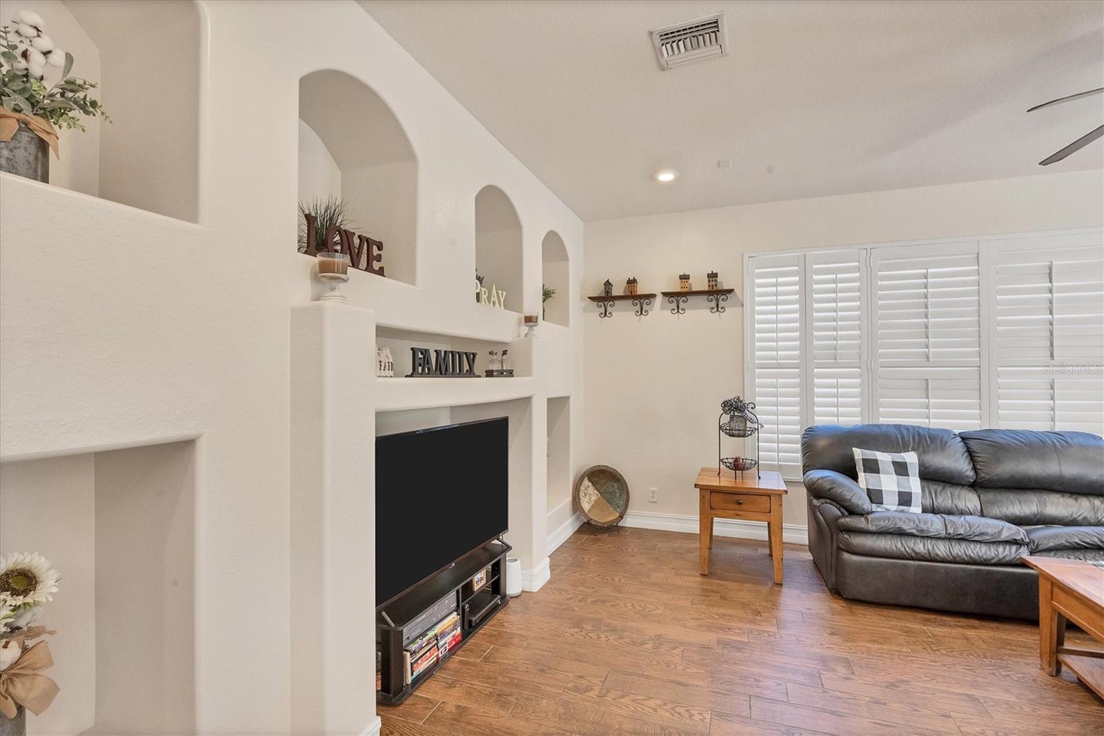 117 CABLE DR, ROTONDA WEST, FL, 33947