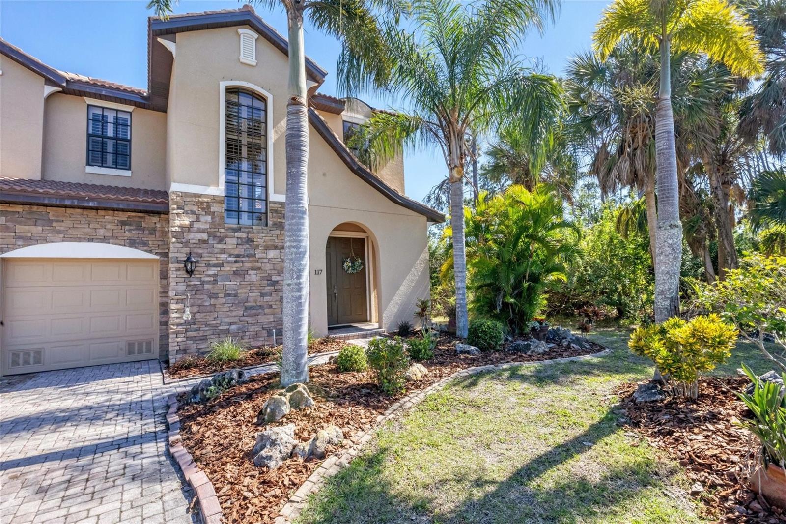 117 CABLE DR, ROTONDA WEST, FL, 33947