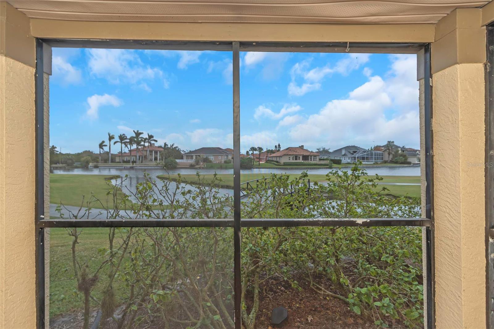 2400 FEATHER SOUND DR #913, CLEARWATER, FL, 33762