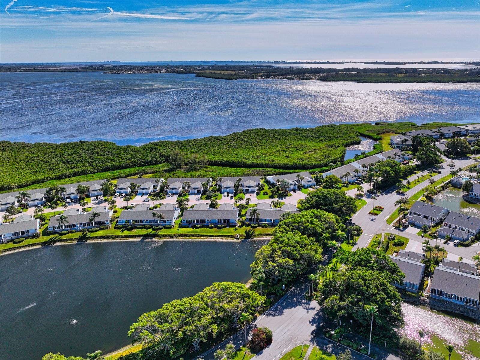941 WATERSIDE LN, BRADENTON, FL, 34209