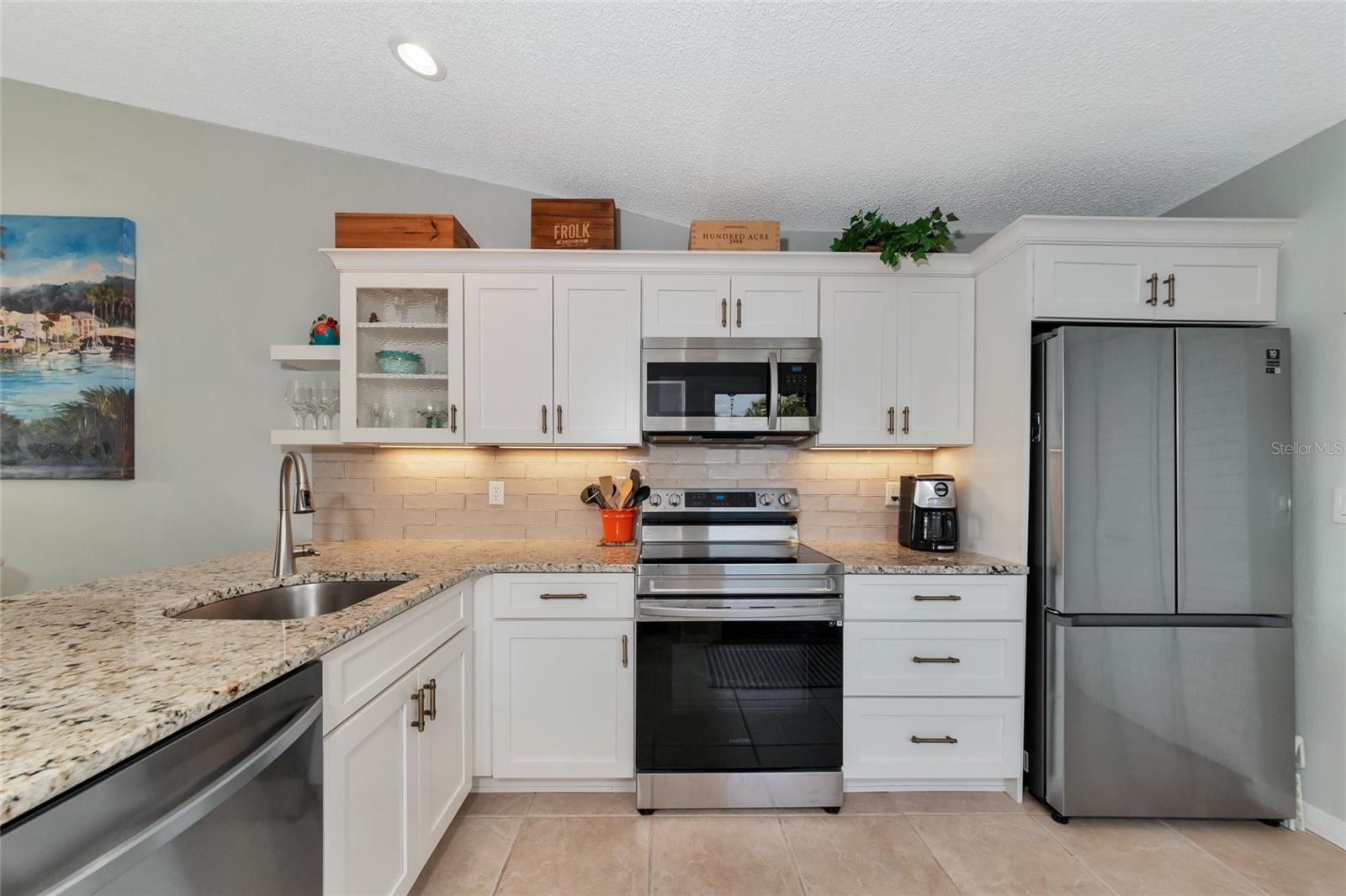 941 WATERSIDE LN, BRADENTON, FL, 34209