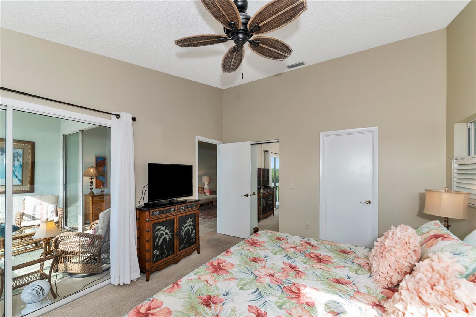 941 WATERSIDE LN, BRADENTON, FL, 34209