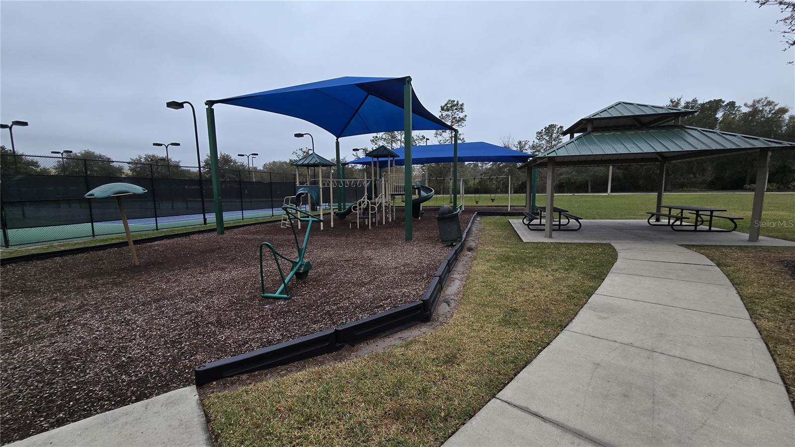 9856 HERON POINTE DR, ORLANDO, FL, 32832