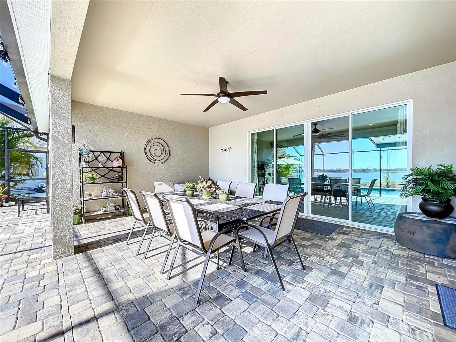 11525 LAKE LUCAYA DR, RIVERVIEW, FL, 33579