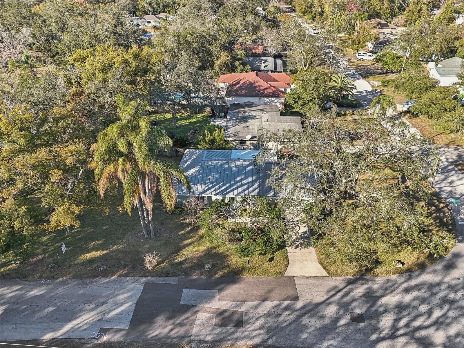 2300 LANCASTER DR, CLEARWATER, FL, 33764