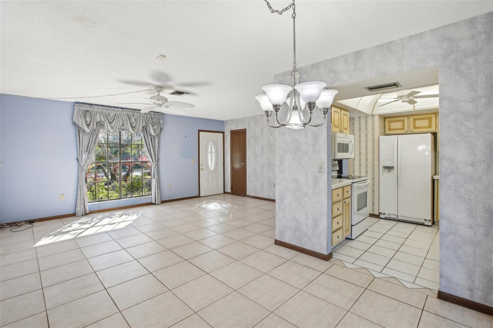 2300 LANCASTER DR, CLEARWATER, FL, 33764