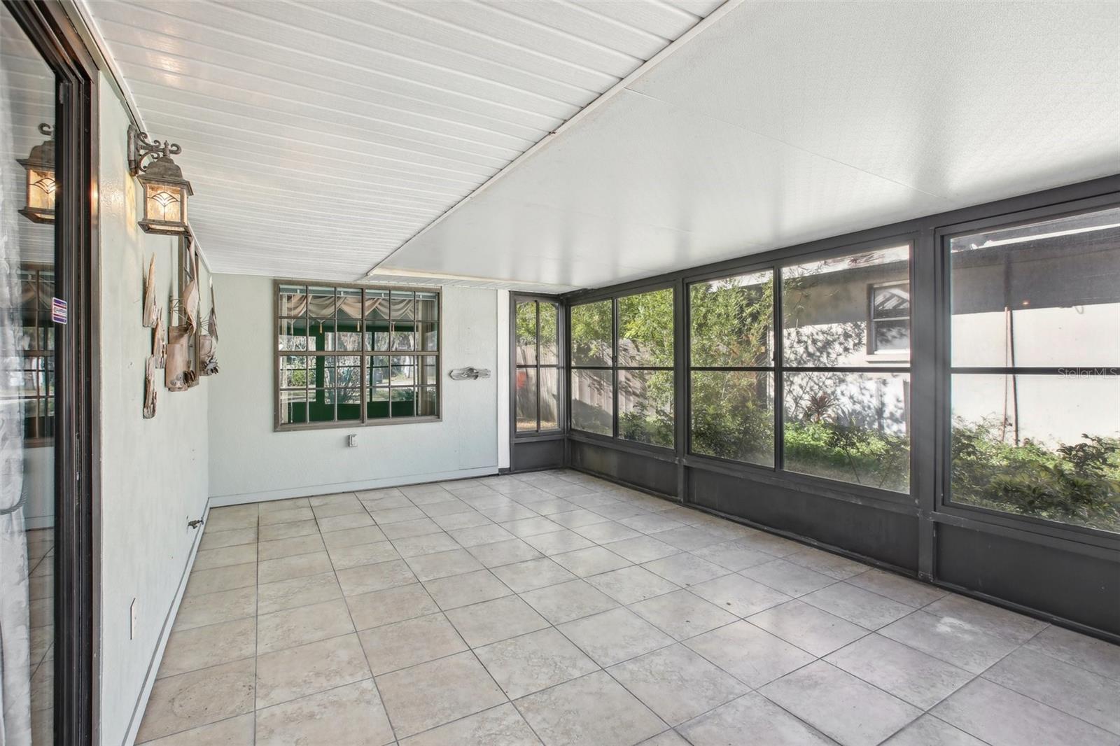 2300 LANCASTER DR, CLEARWATER, FL, 33764