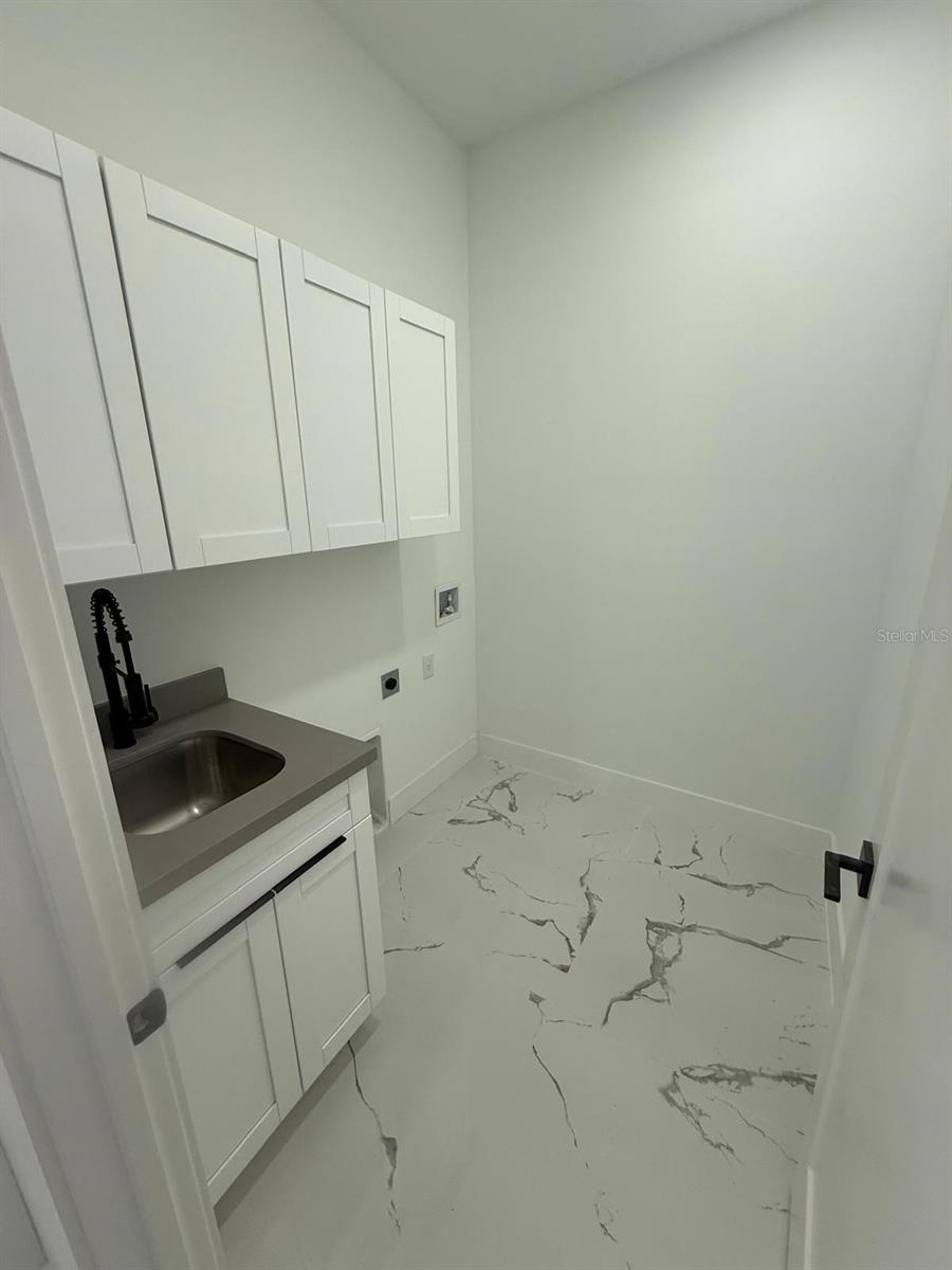 363 EL DORADO BLVD S, CAPE CORAL, FL, 33991