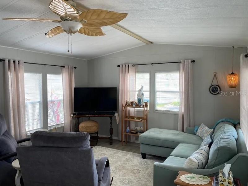 8300 SEMINOLE BLVD #413, SEMINOLE, FL, 33772