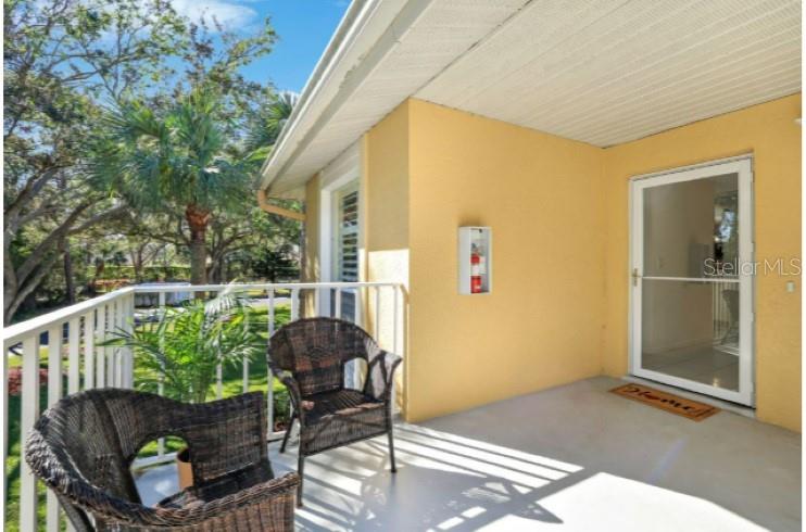1250 YESICA ANN CIR #E201, NAPLES, FL, 34110