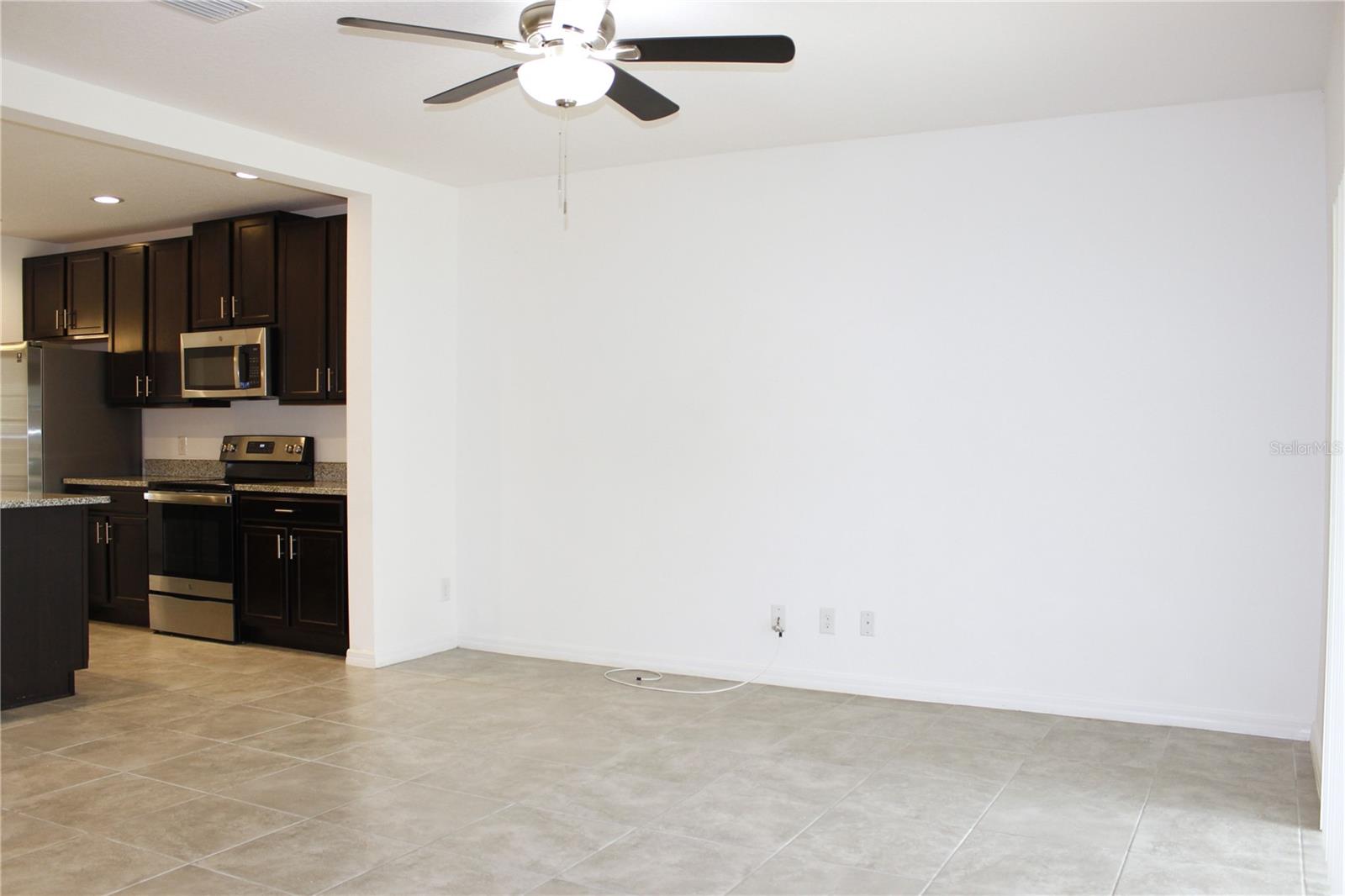 215 ANNABELLE WAY, DAVENPORT, FL, 33837