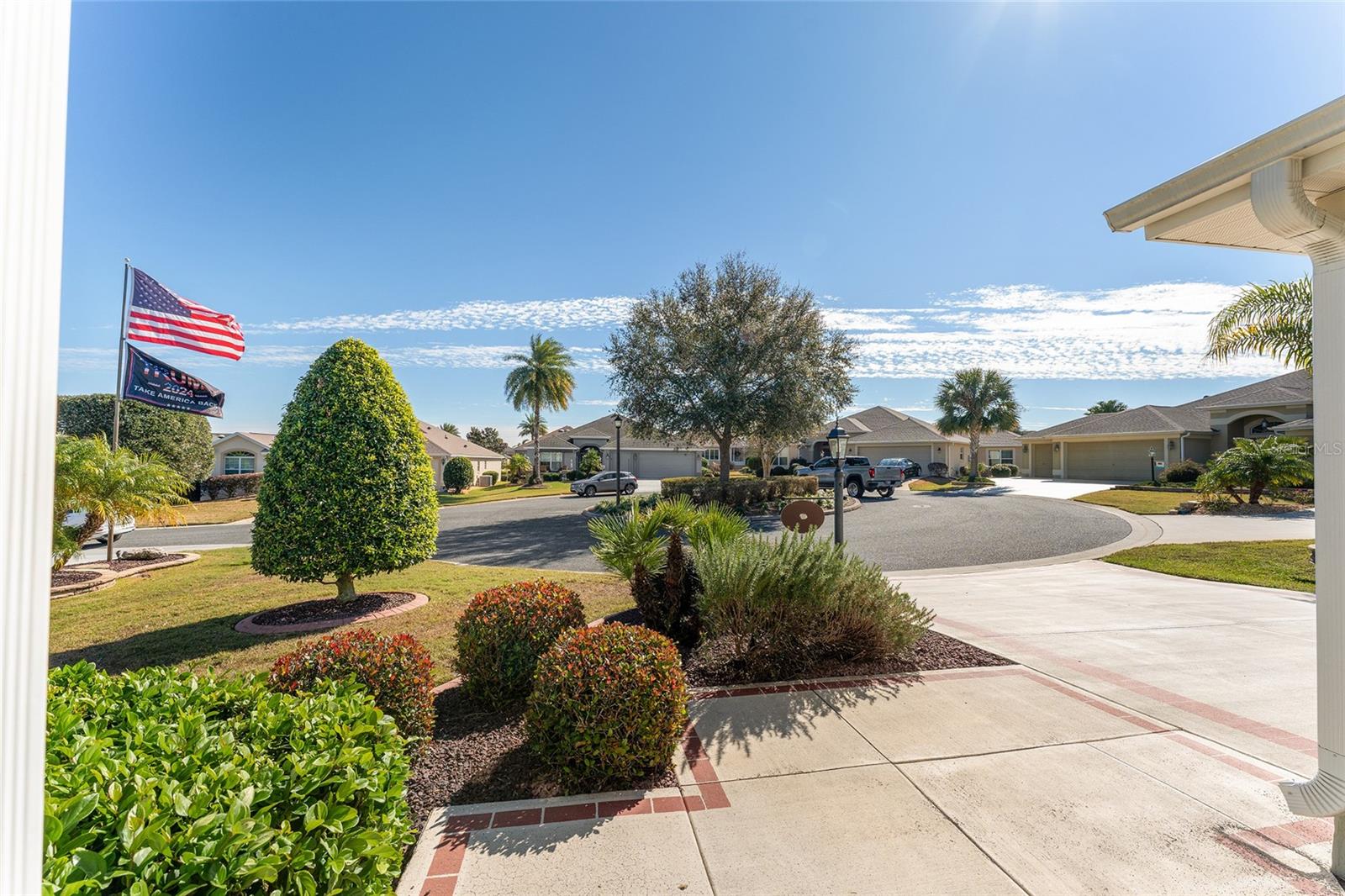2402 BENNETTSVILLE LN, THE VILLAGES, FL, 32162