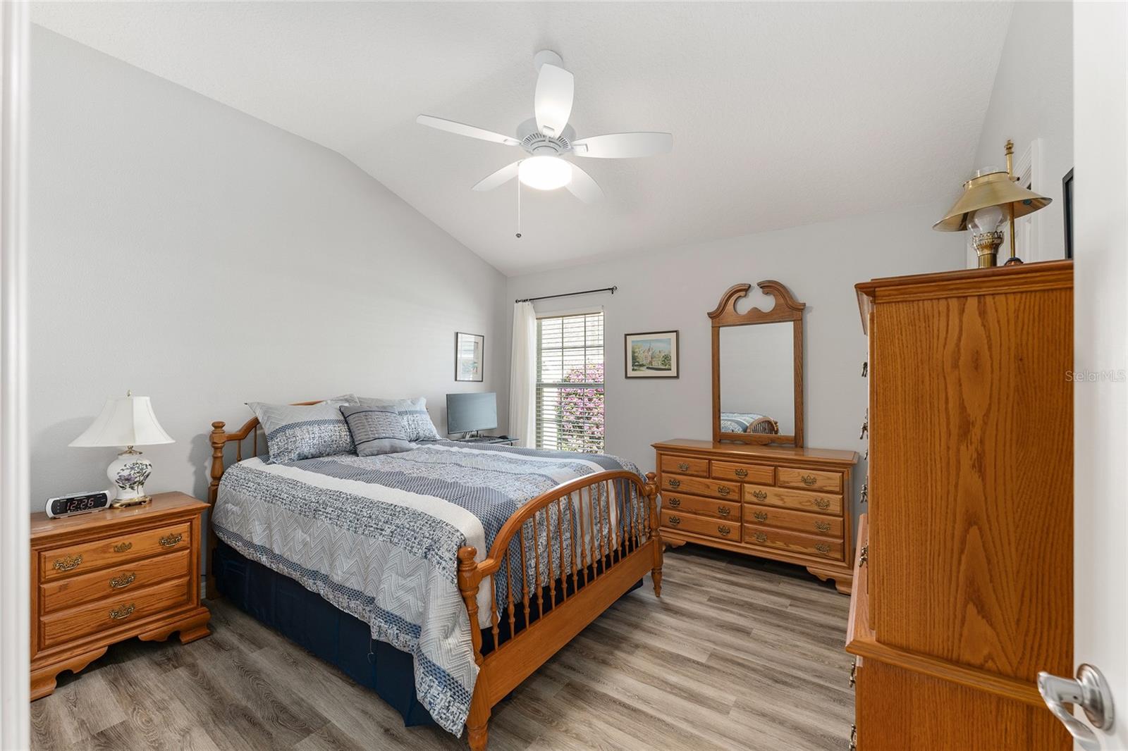 2402 BENNETTSVILLE LN, THE VILLAGES, FL, 32162