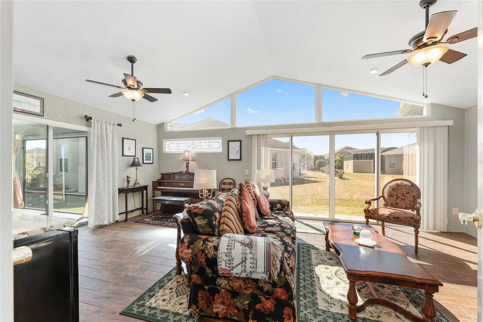 2402 BENNETTSVILLE LN, THE VILLAGES, FL, 32162