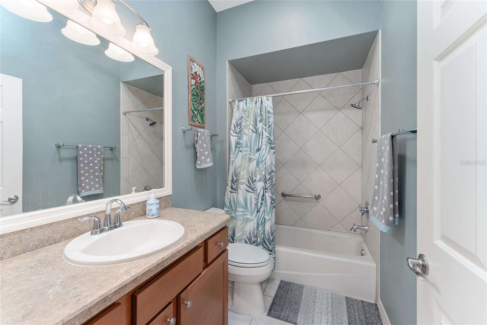 2402 BENNETTSVILLE LN, THE VILLAGES, FL, 32162