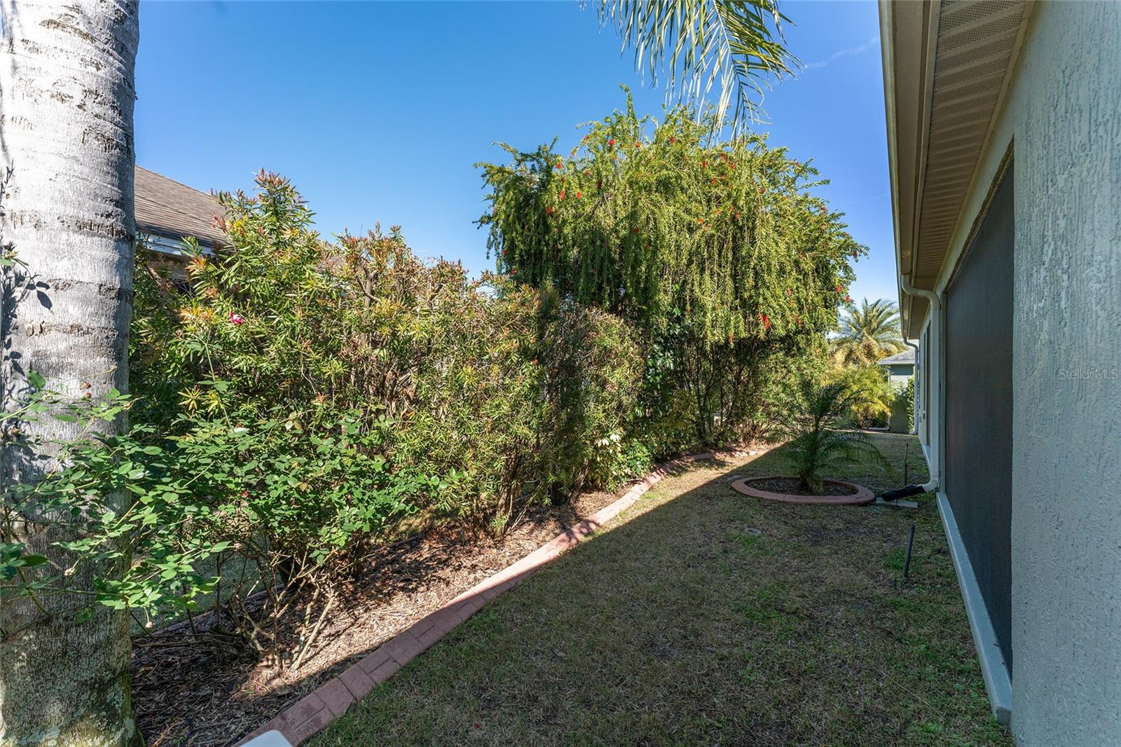 2402 BENNETTSVILLE LN, THE VILLAGES, FL, 32162