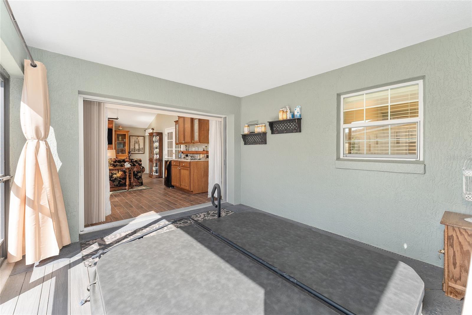 2402 BENNETTSVILLE LN, THE VILLAGES, FL, 32162
