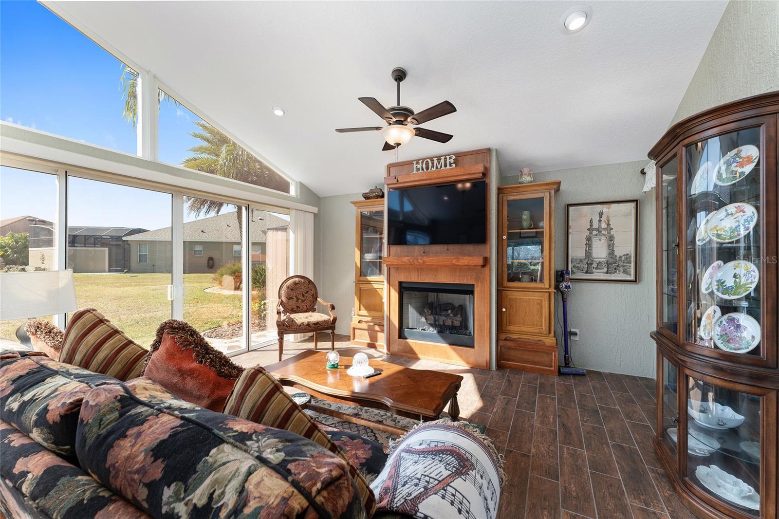 2402 BENNETTSVILLE LN, THE VILLAGES, FL, 32162