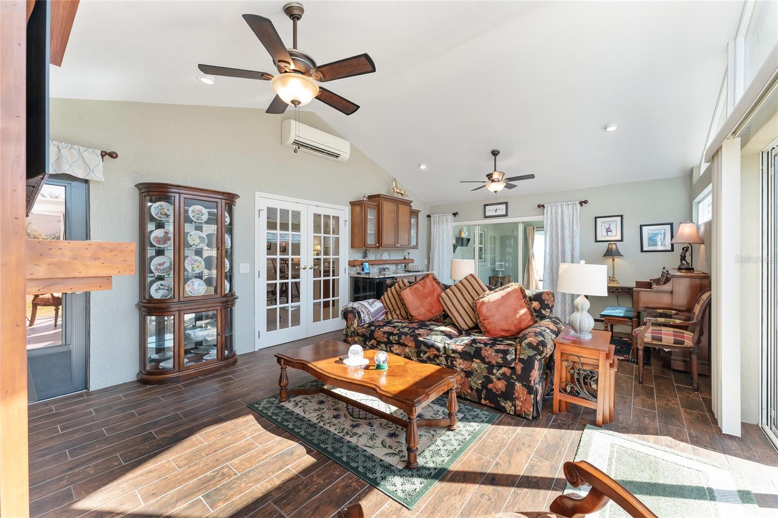 2402 BENNETTSVILLE LN, THE VILLAGES, FL, 32162