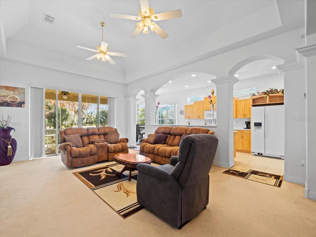 9157 PENELOPE DR, WEEKI WACHEE, FL, 34613