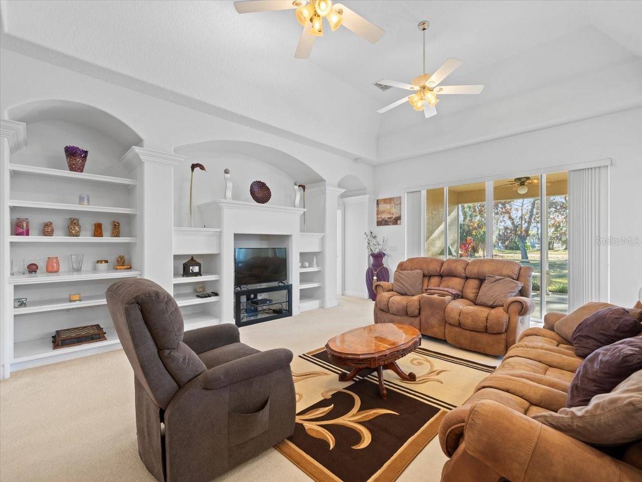 9157 PENELOPE DR, WEEKI WACHEE, FL, 34613