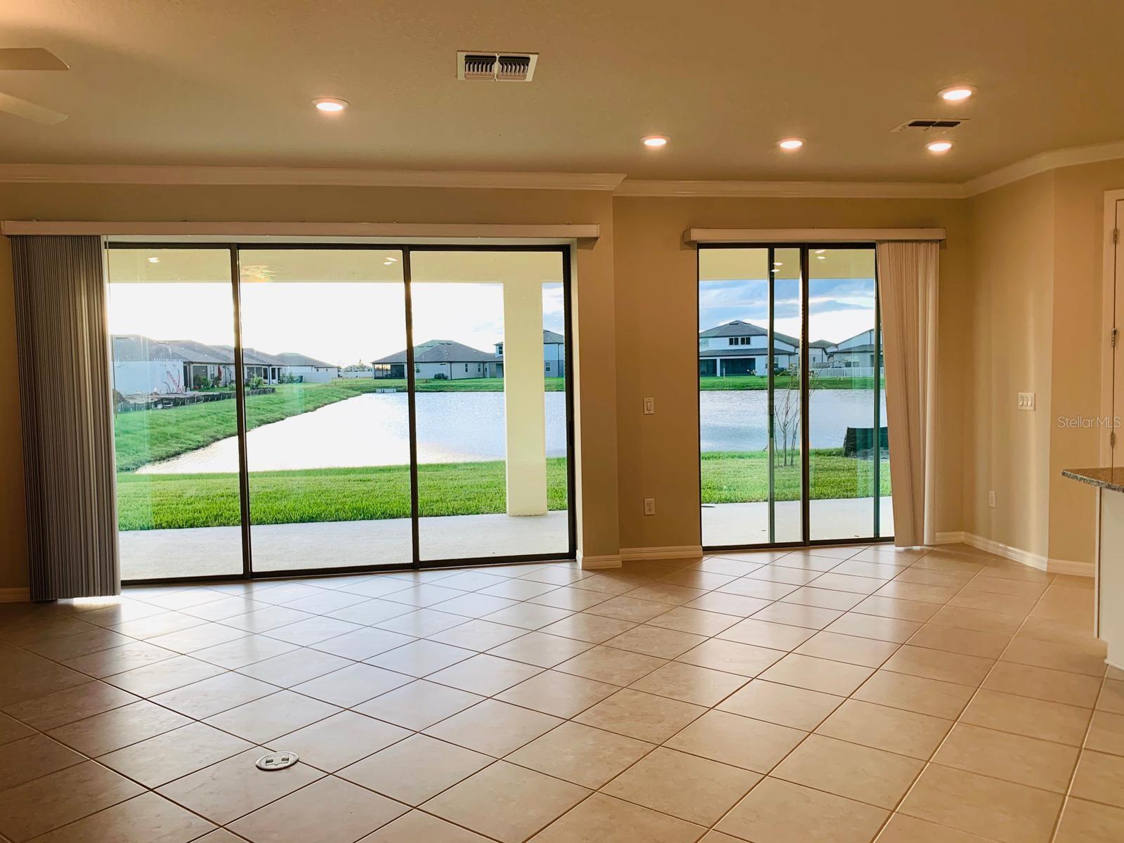 10738 GREEN HARVEST DR, RIVERVIEW, FL, 33578