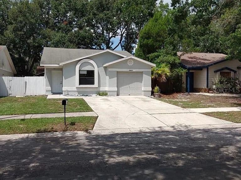 13428 LARAWAY DR, RIVERVIEW, FL, 33579
