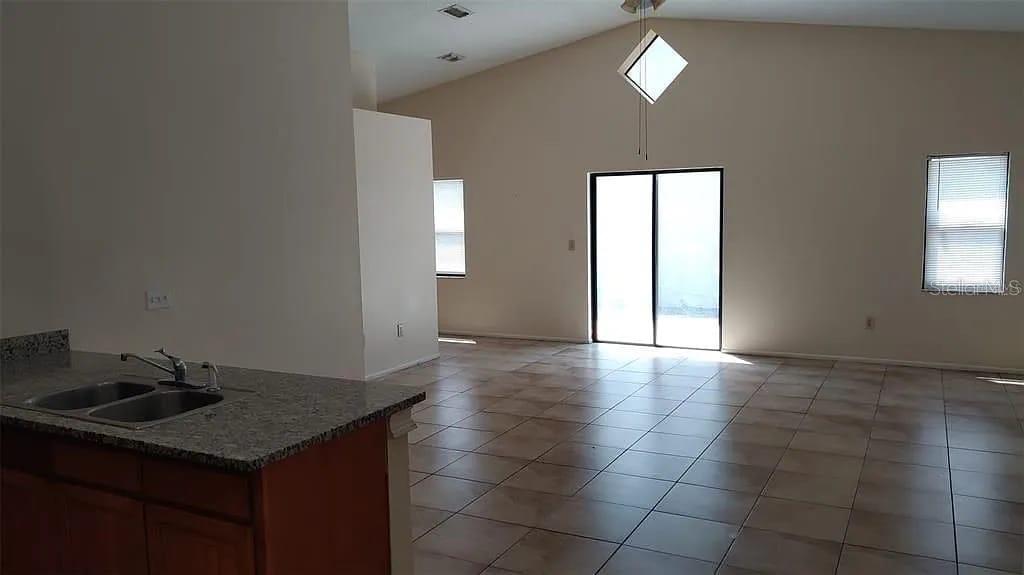 13428 LARAWAY DR, RIVERVIEW, FL, 33579