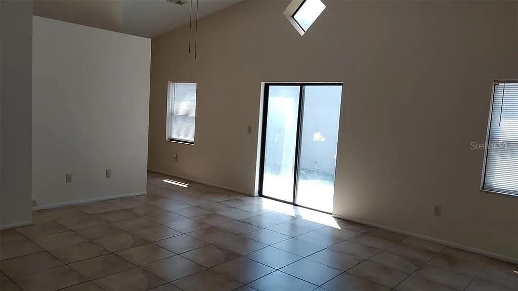 13428 LARAWAY DR, RIVERVIEW, FL, 33579