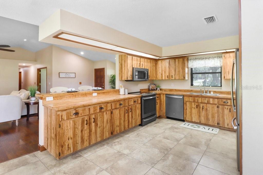 6819 STAFFORD RD, PLANT CITY, FL, 33565