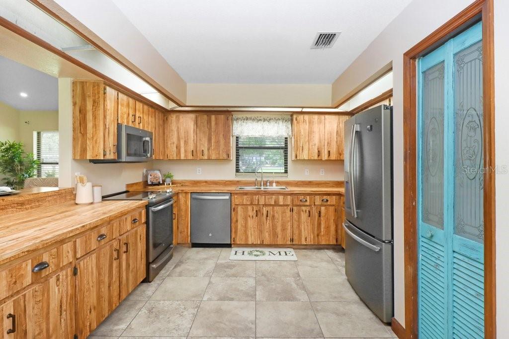 6819 STAFFORD RD, PLANT CITY, FL, 33565