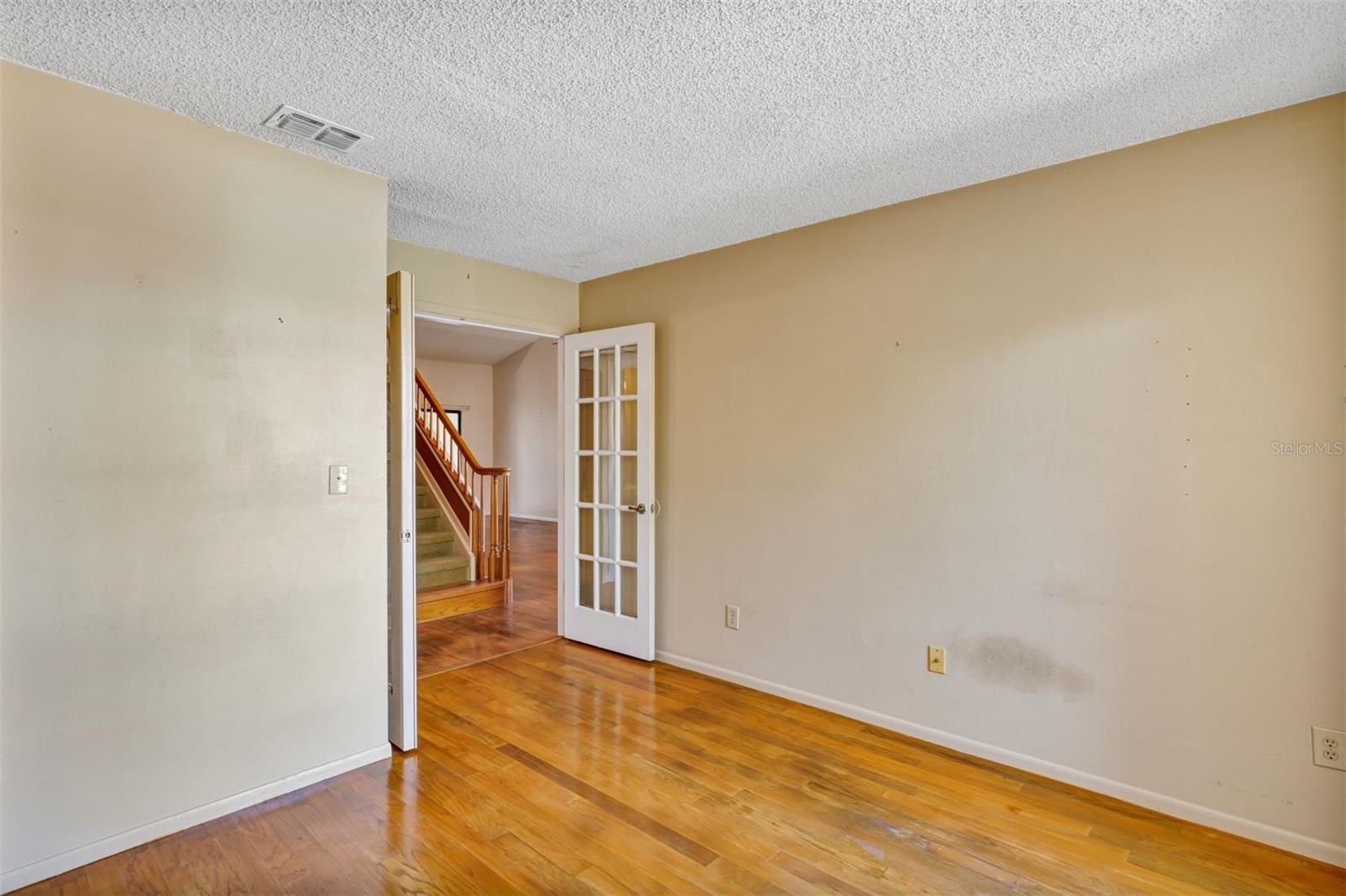 3002 CLUBVIEW DR, ORLANDO, FL, 32822