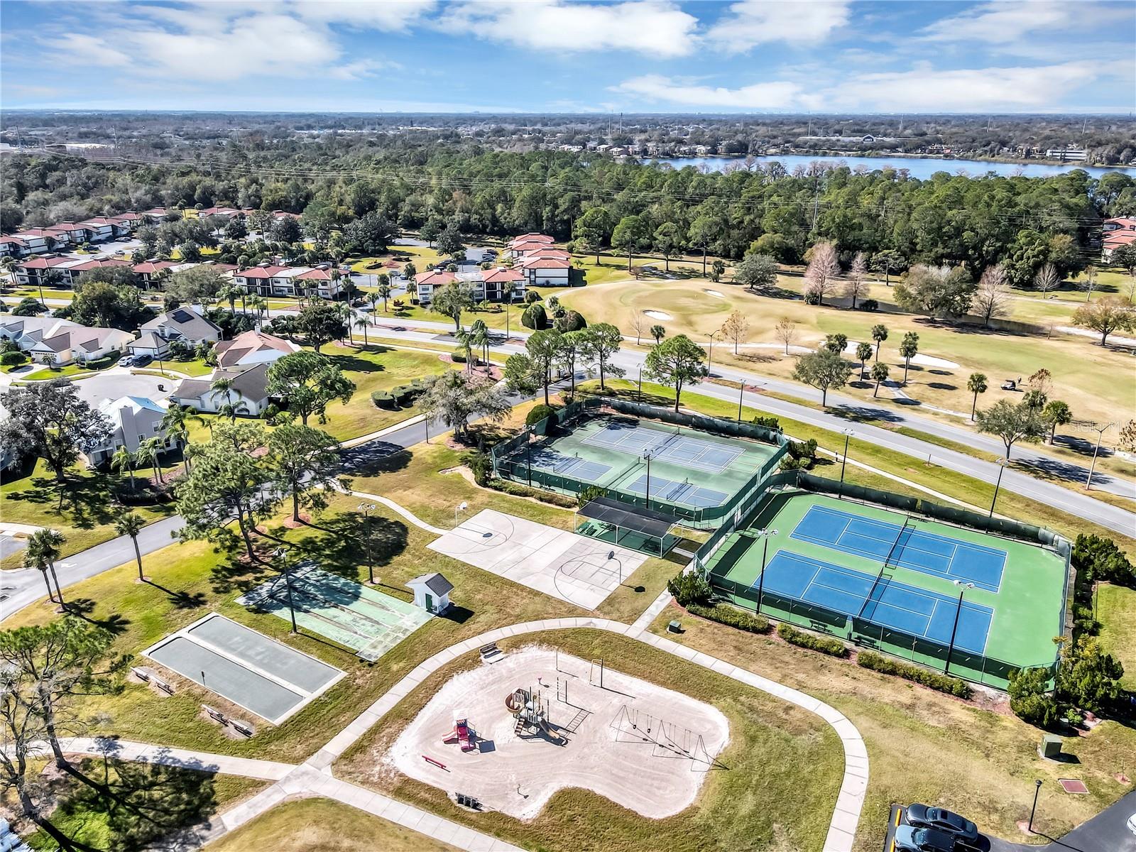 3002 CLUBVIEW DR, ORLANDO, FL, 32822