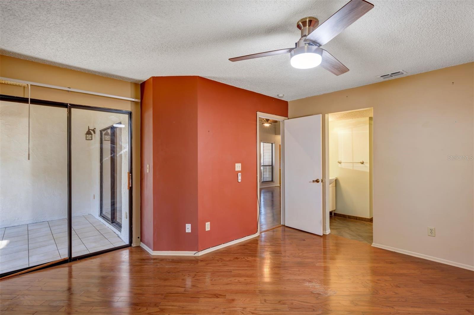 3002 CLUBVIEW DR, ORLANDO, FL, 32822