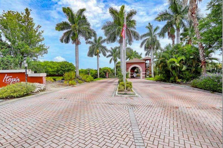 10263 GANDY BLVD N #2102, ST PETERSBURG, FL, 33702