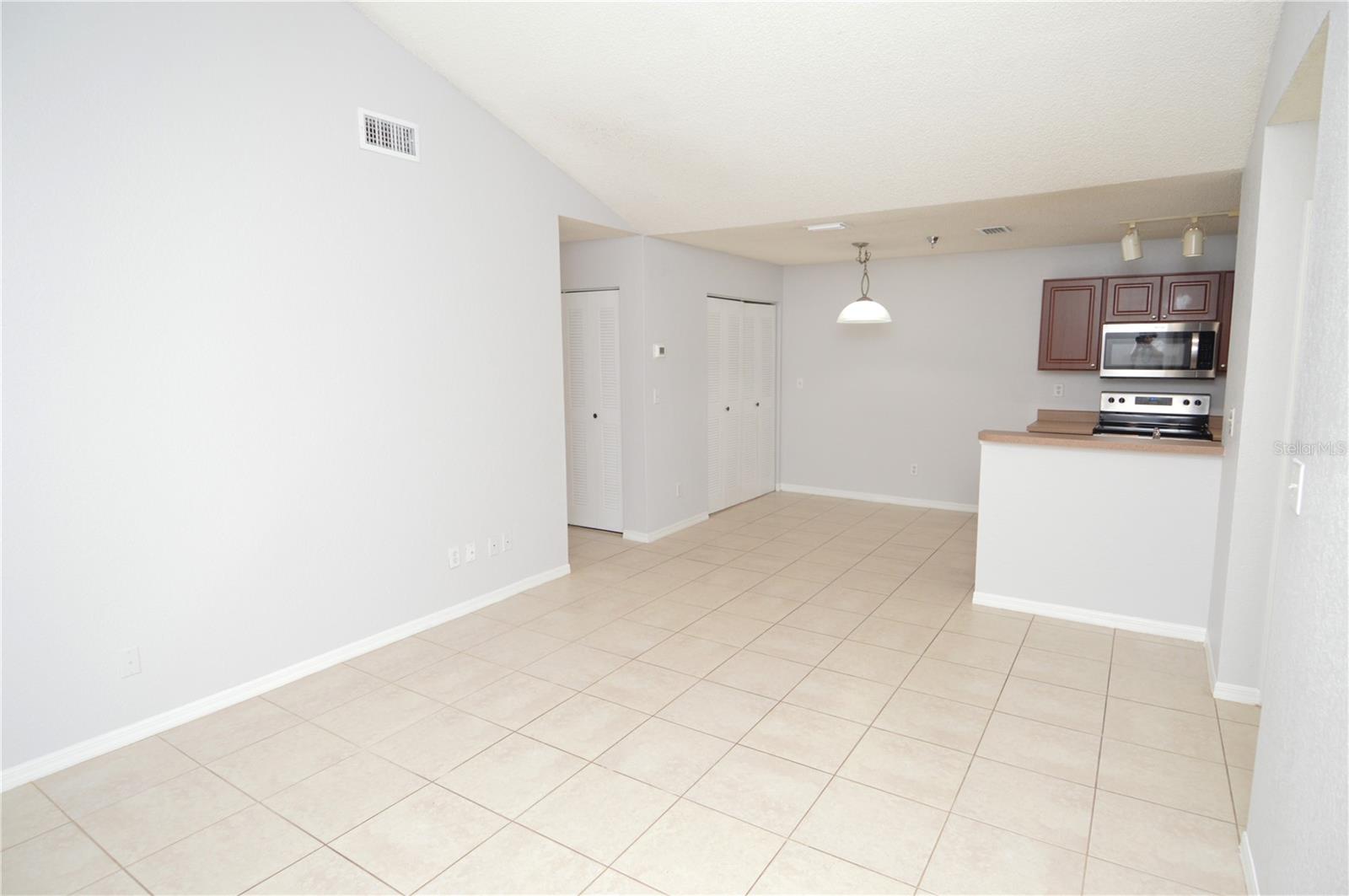 10263 GANDY BLVD N #2102, ST PETERSBURG, FL, 33702