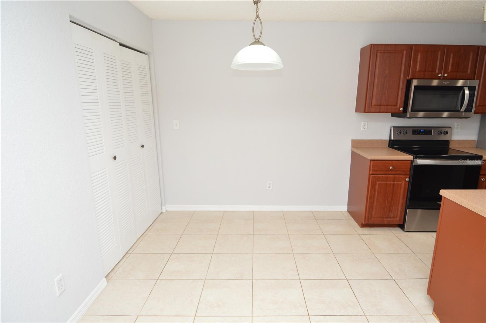 10263 GANDY BLVD N #2102, ST PETERSBURG, FL, 33702