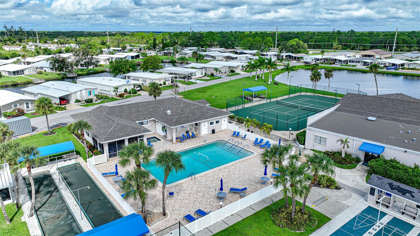 218 MARTINIQUE RD, NORTH PORT, FL, 34287