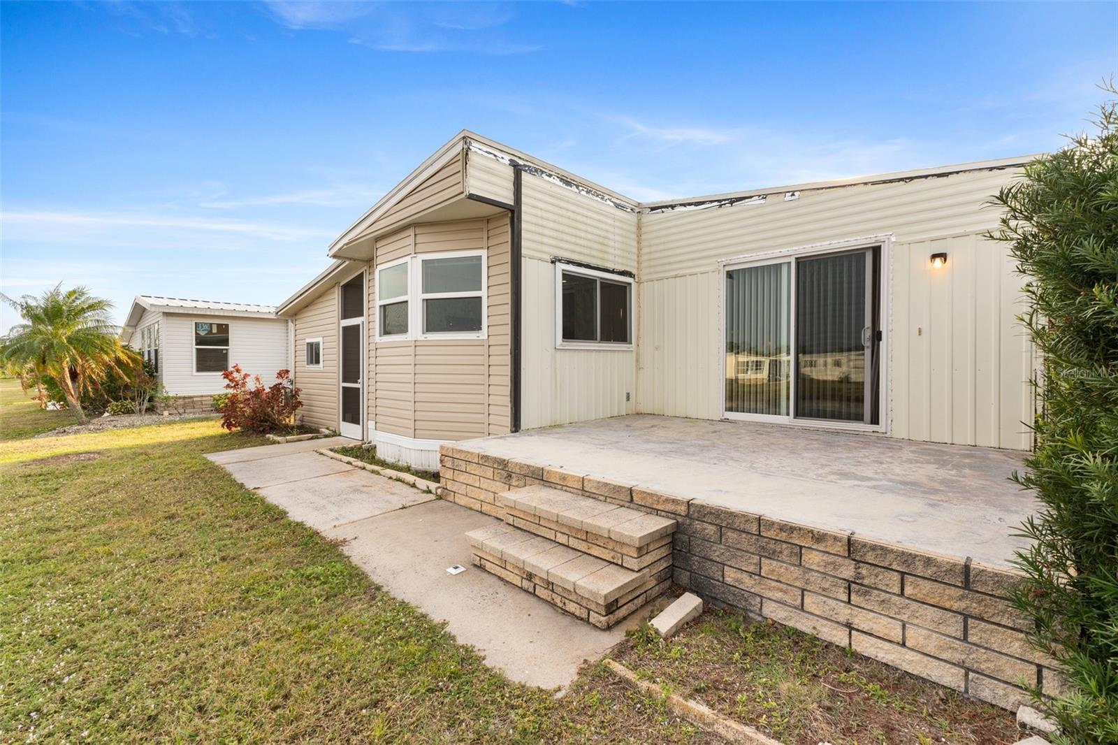 218 MARTINIQUE RD, NORTH PORT, FL, 34287