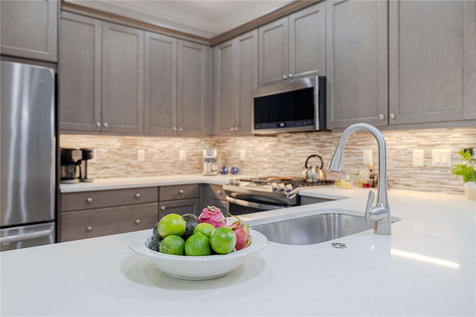 1187 AVERY MEADOWS WAY, DELAND, FL, 32724