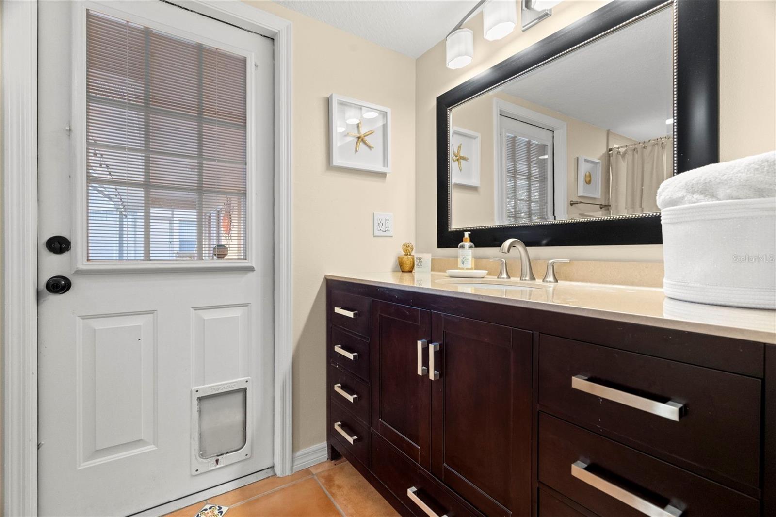 3190 SHORELINE DR, CLEARWATER, FL, 33760
