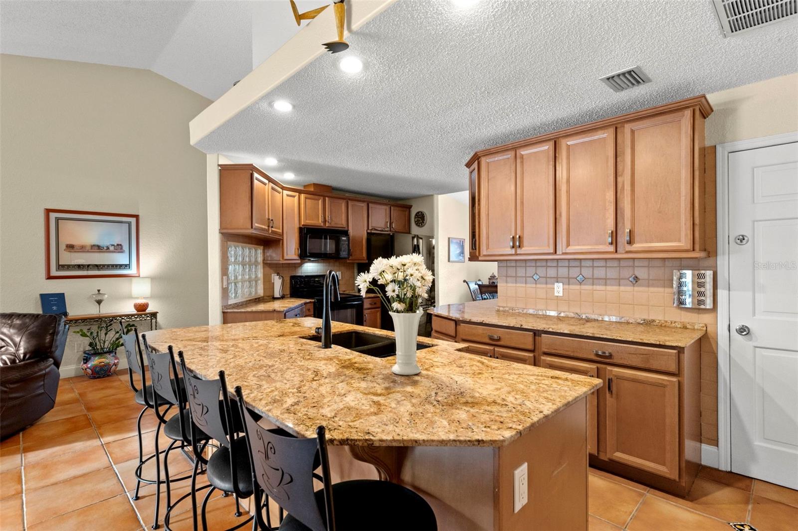 3190 SHORELINE DR, CLEARWATER, FL, 33760